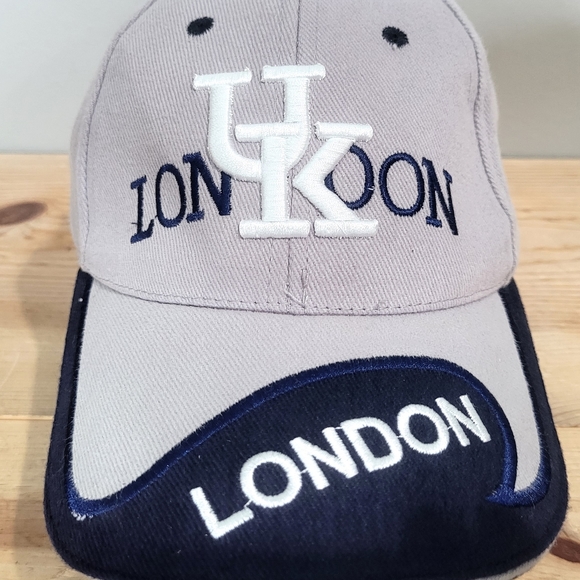 London UK United Kingdom Gray Baseball Hat Embroidered Adjustable Strap - Picture 2 of 8